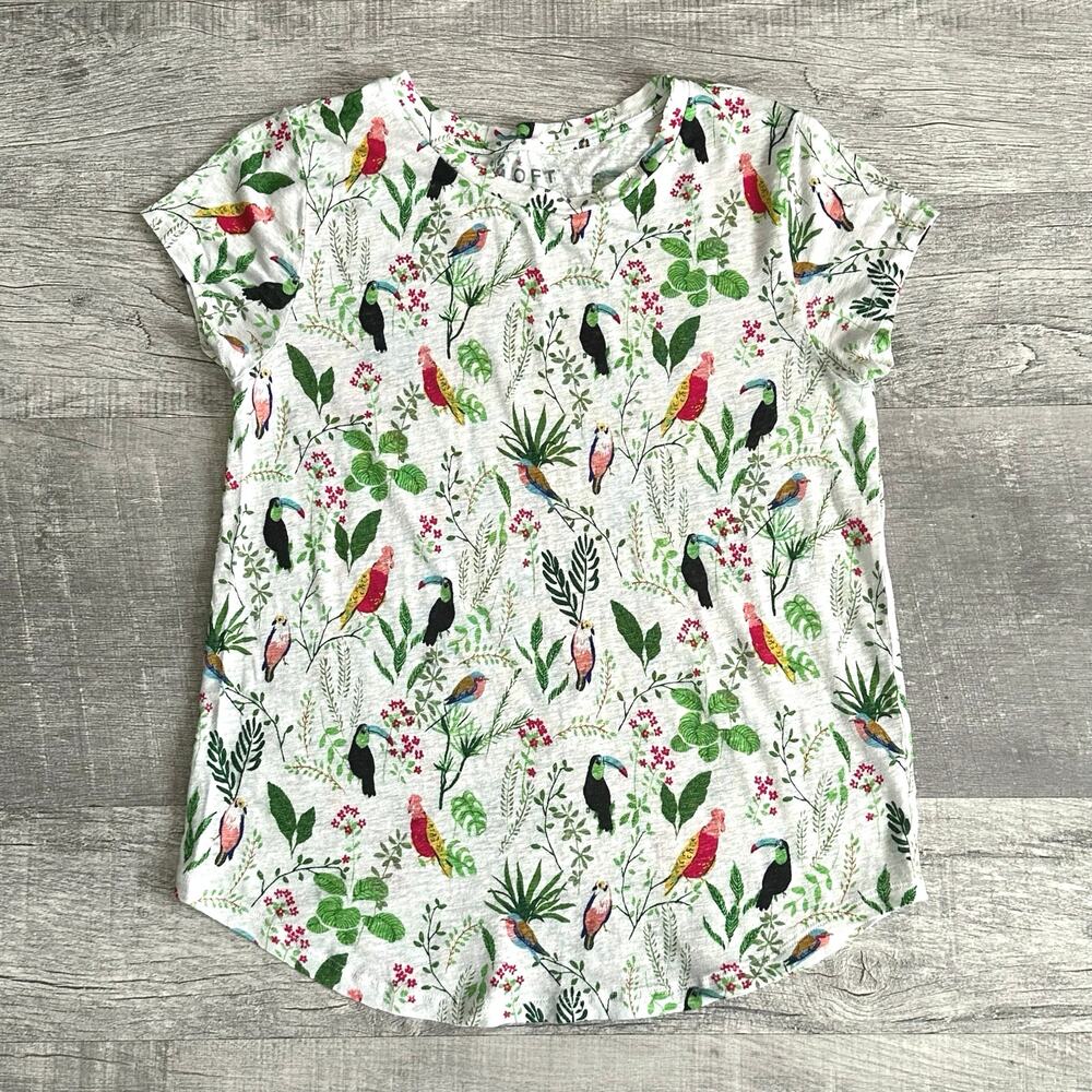 LOFT Tropical Bird 100% Linen Top Womens M White Short Sleeve Shirt Casual Beach
